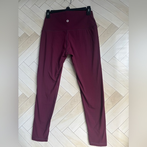 Lululemon size 6 - Picture 1 of 3
